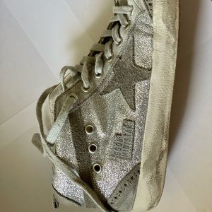 AUTHENTIC Golden goose mid star sneakers